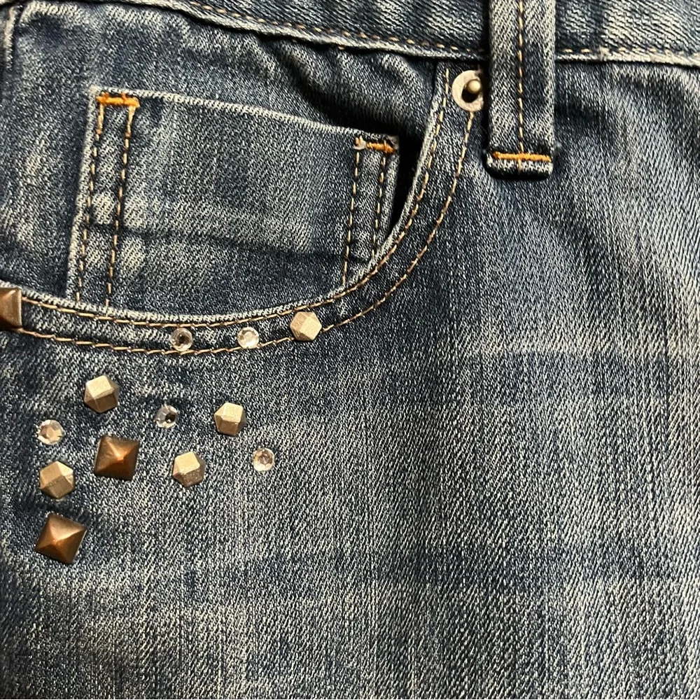 Inc Studded Denim Shorts 2 - Picture 7 of 9